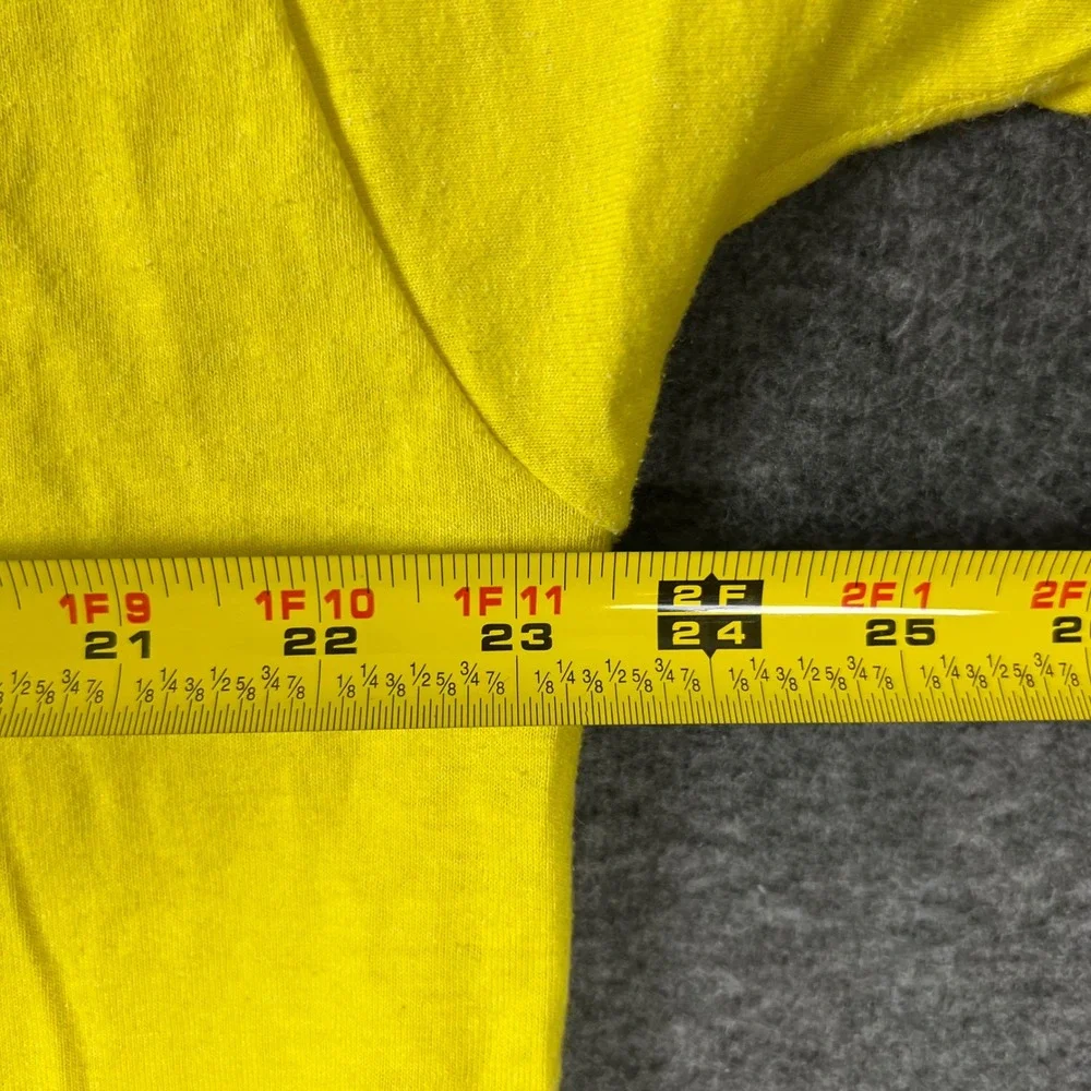 Vintage Fire Hill Foods Graphic T Shirt Men's Large Yellow Hot Spicy Beef Snacks